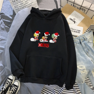One Piece ZLS Yılbaşı Tasarımlı Siyah Sweatshirt One Piece ZLS Yılbaşı Tasarımlı Siyah Sweatshirt