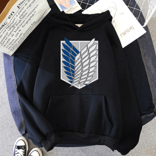 Attack On Titan Mavi Logo Kapşonlu Sweatshirt Attack On Titan Mavi Logo Kapşonlu Sweatshirt